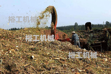 在給軸承添加妖精视频黄片潤滑油的時候