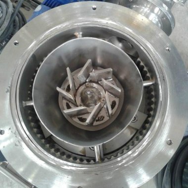 60 冷卻方式 水冷卻 材質 不鏽鋼 電機功率 13.5（KW）W 電壓 380V 類型 高速粉碎 適用範圍 製藥 化工